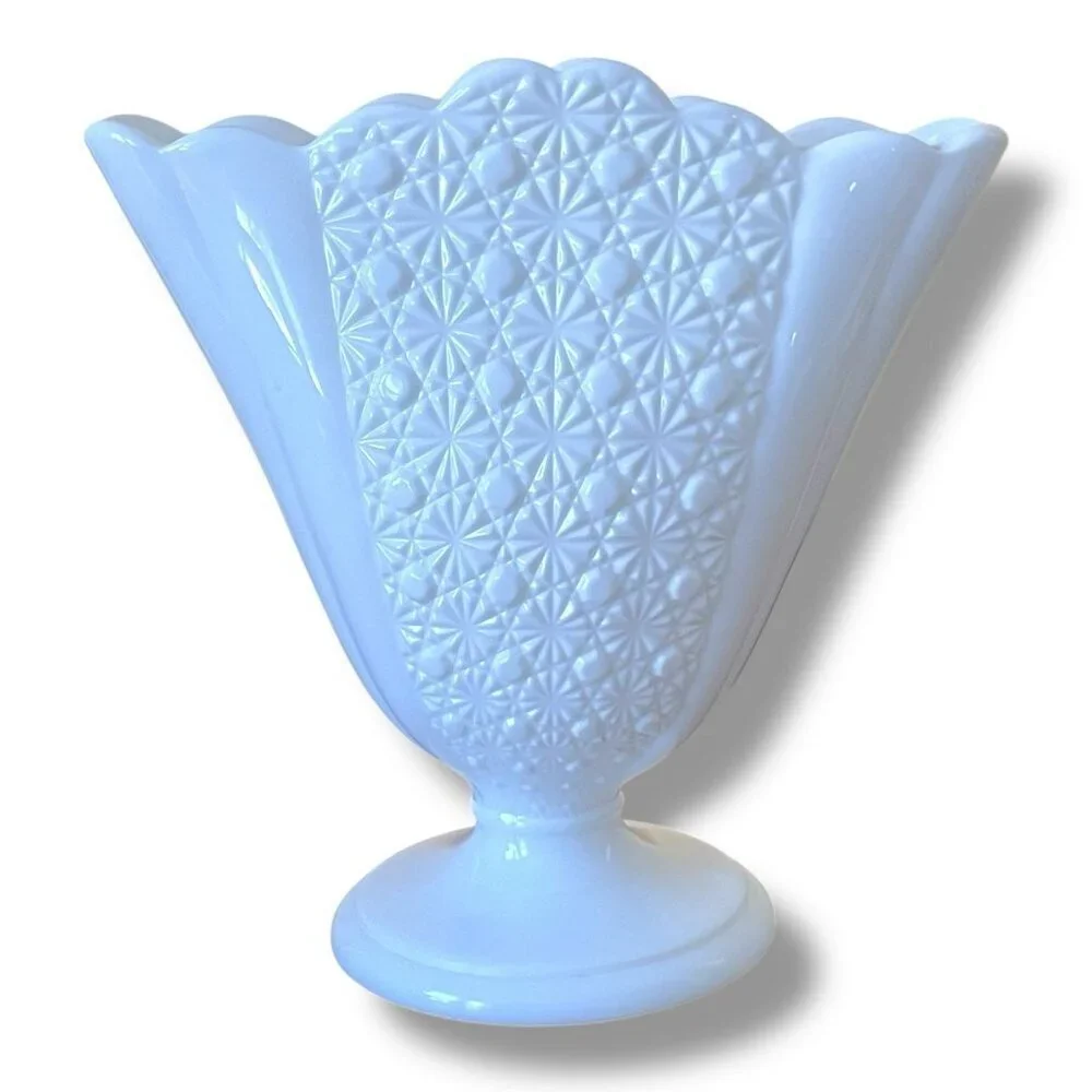 Vintage Fenton Daisy and Button Fan Vase White Milk Glass Cottagecore Farmhouse